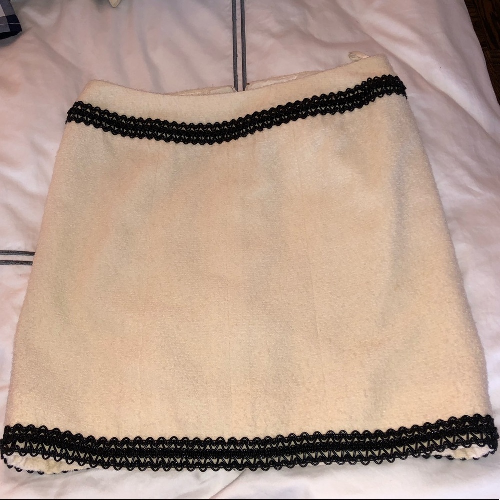 HUGE SALE! 💯AUTHENTIC VINTAGE CHANEL SKIRT!!!